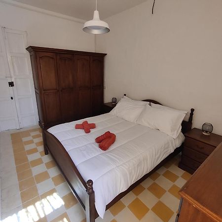 Peaceful Traditional Maltese Townhouse Лука Екстериор снимка