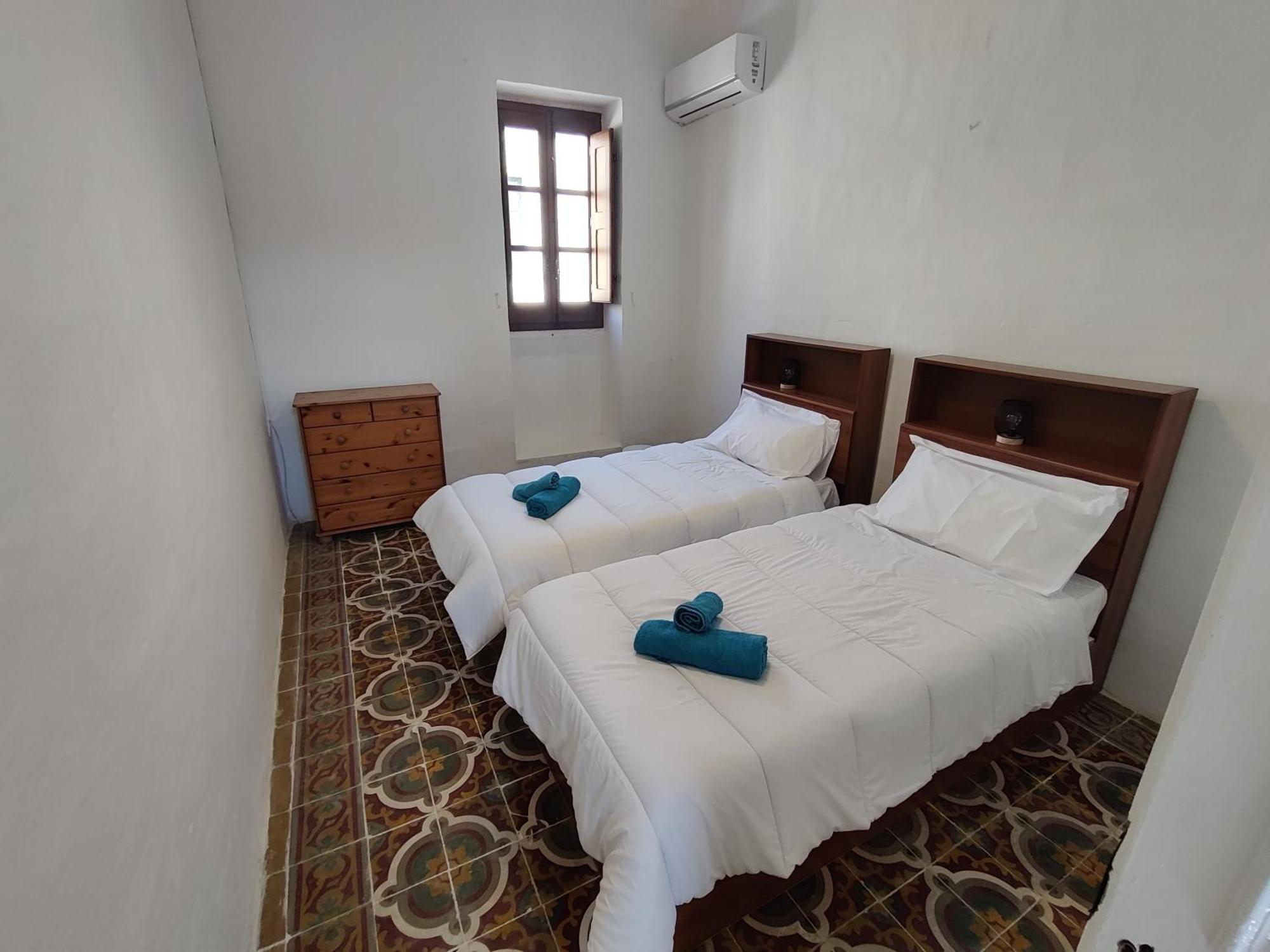 Peaceful Traditional Maltese Townhouse Лука Екстериор снимка