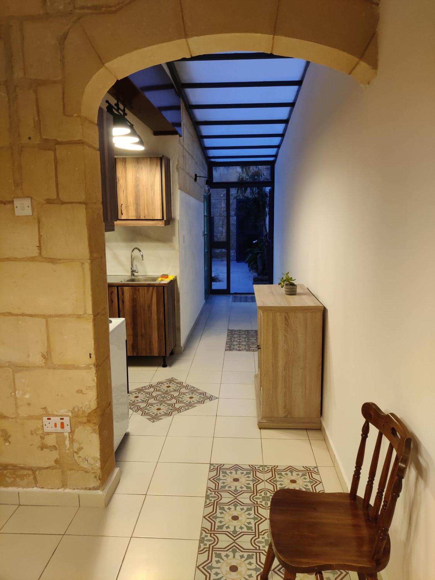 Peaceful Traditional Maltese Townhouse Лука Екстериор снимка